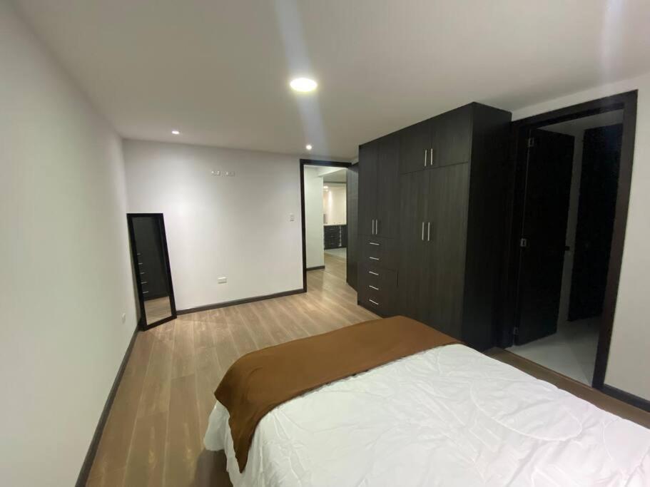 Departamento Espacioso Cerca Del Centro Apartment